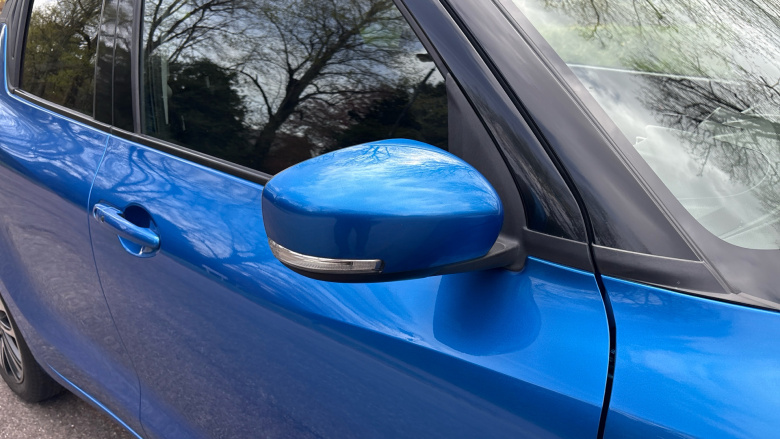 Suzuki Swift 1.2 Dualjet 83 12V Hybrid SZ5 5dr Auto Petrol Hatchback